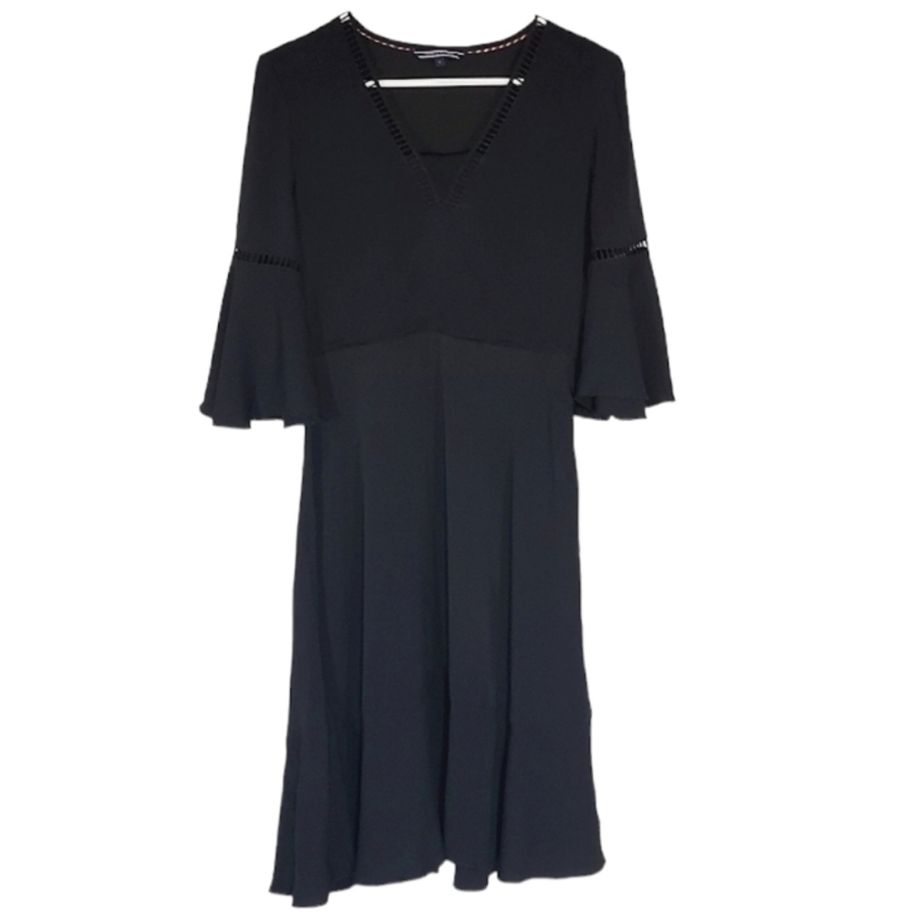 7072 * Tommy Hilfiger Peggy Bell Sleeve Dress Black Size 8